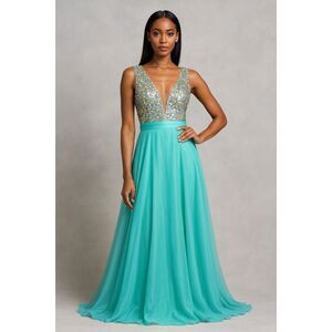 Coya Collection Evening Gown NWT Sequins Rhinestones Retails $392 Size XL